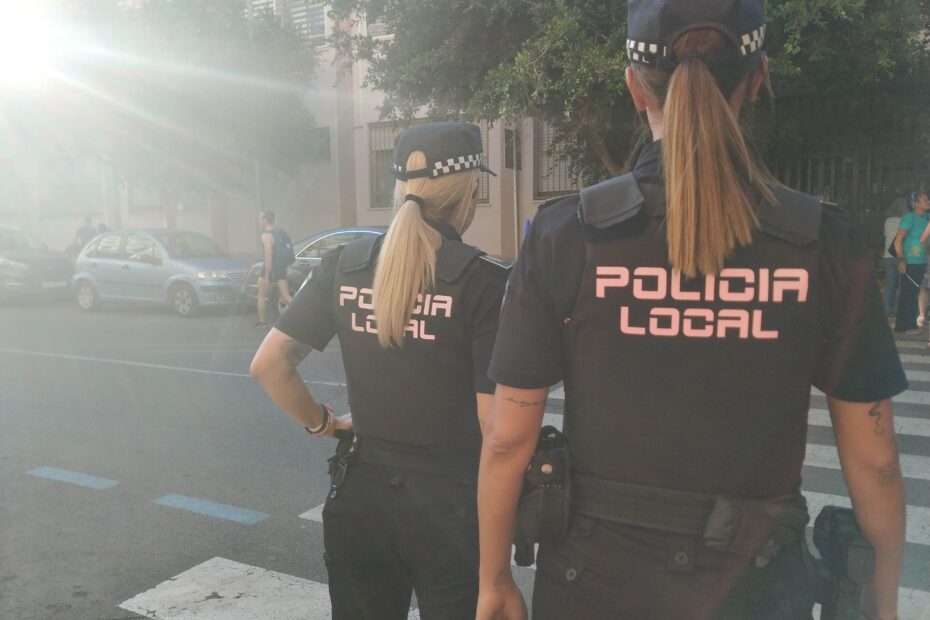 Policías locales